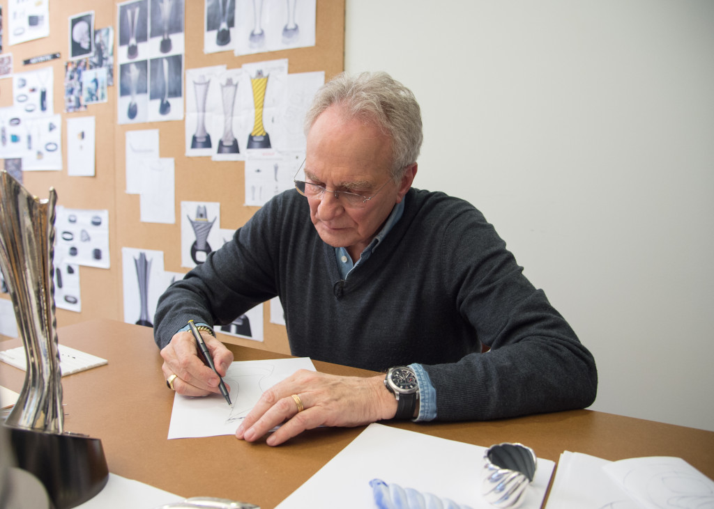 David Yurman in his studio sketching the ACM 50th Anniversary Milestone Award