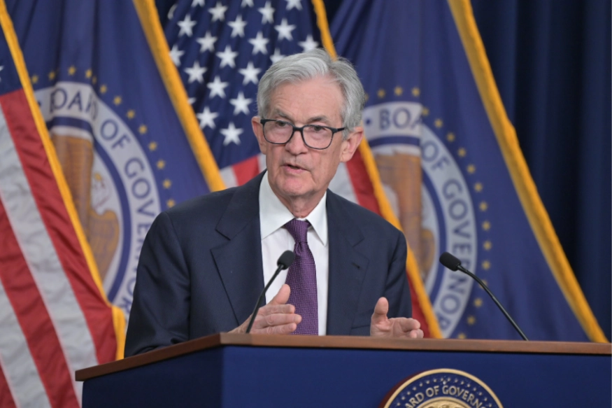 Jerome Powell Giving Press Conference