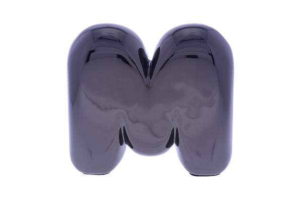 Black bubble letter "M"