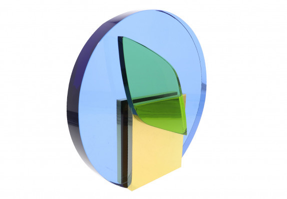 These custom foundation awards are crafted from high-end, crystal and metal.