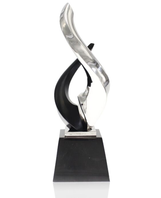 NAMBÉ LARK SILVER-BLACK Award