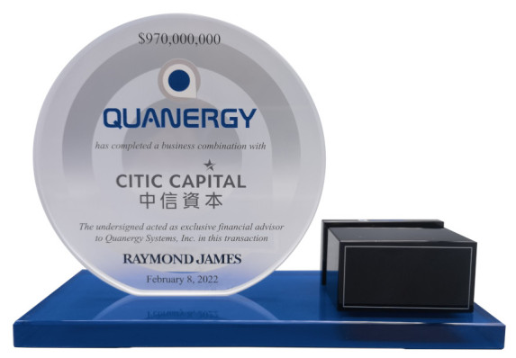 Clear crystal circle with battery on blue base