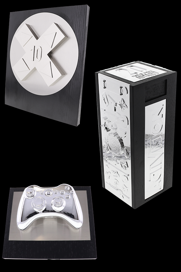 Microsoft Activision Blizzard Video Game Employee Appreciation Awards crystal xbox controller 